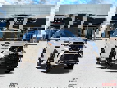 Used 2023 Toyota Highlander L