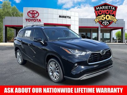 New 2025 Toyota Highlander Platinum