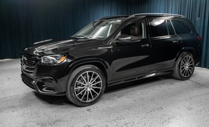 New 2025 Mercedes-Benz GLS 450 4MATIC