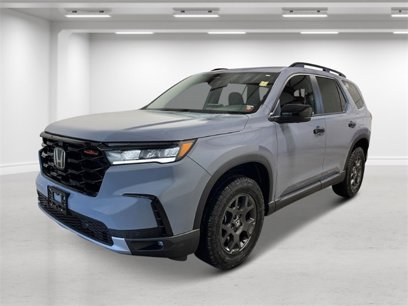 New 2025 Honda Pilot TrailSport