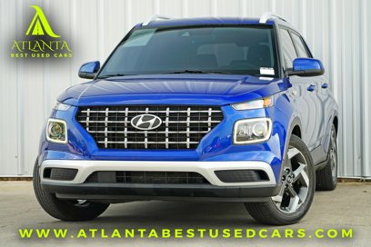 Used 2022 Hyundai Venue Limited w/ Cargo Package