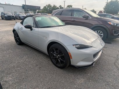 Used 2016 MAZDA MX-5 Miata Club