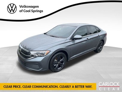 Used 2022 Volkswagen Jetta SE w/ Panoramic Sunroof Package