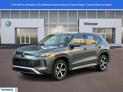 New 2025 Volkswagen Tiguan SE
