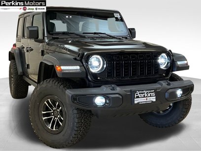 New 2025 Jeep Wrangler Unlimited Rubicon w/ Steel Bumper Group