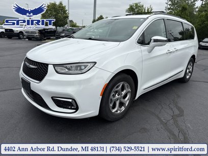 Used 2022 Chrysler Pacifica Limited
