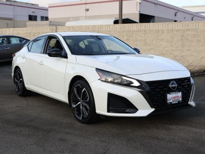 New 2025 Nissan Altima 2.5 SR