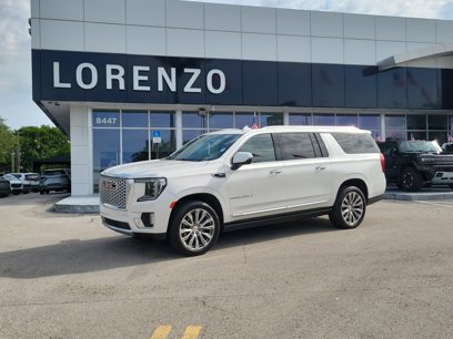 Used 2021 GMC Yukon XL Denali w/ Denali Premium Package