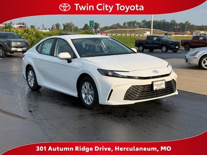 New 2025 Toyota Camry LE