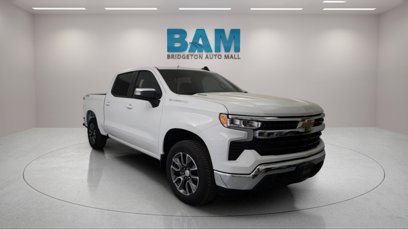 New 2025 Chevrolet Silverado 1500 LT