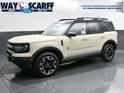 New 2024 Ford Bronco Sport Outer Banks w/ Tech Package
