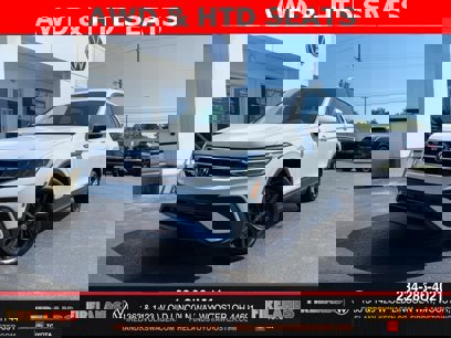 New 2024 Volkswagen Tiguan SE