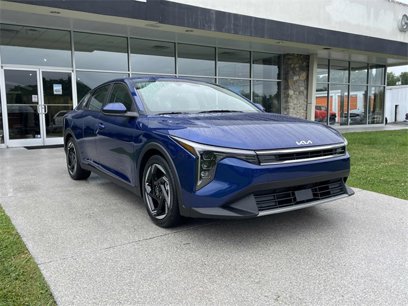 New 2025 Kia K4 EX