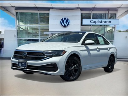 Certified 2024 Volkswagen Jetta SE w/ Panoramic Sunroof Package