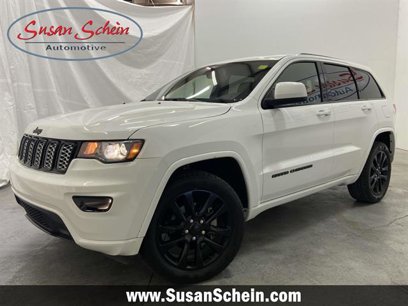 Used 2018 Jeep Grand Cherokee Altitude