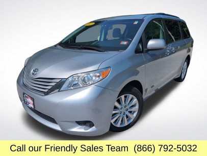 Used 2017 Toyota Sienna LE