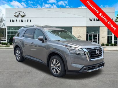 Used 2024 Nissan Pathfinder SL