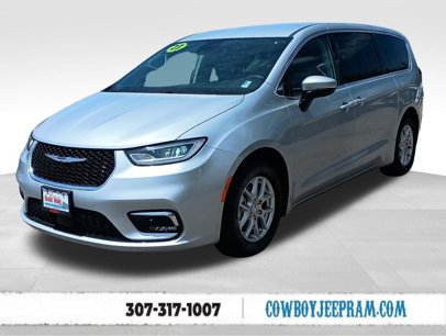 Used 2023 Chrysler Pacifica Touring-L