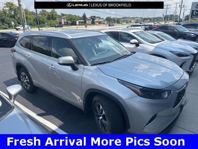 Used 2022 Toyota Highlander XLE