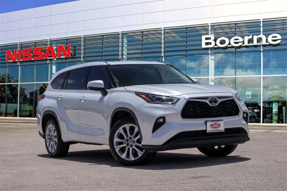 Used 2022 Toyota Highlander Limited
