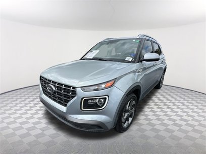 Used 2021 Hyundai Venue SEL w/ Premium Package