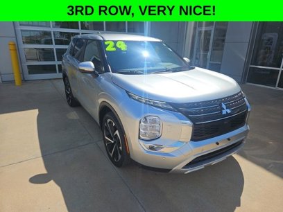 Used 2024 Mitsubishi Outlander SE