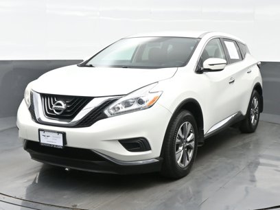 Used 2016 Nissan Murano S w/ Navigation Package
