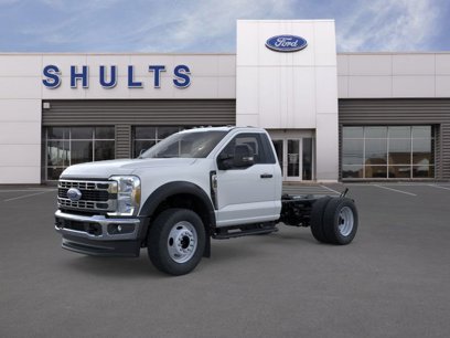 New 2025 Ford F550 4x4 Regular Cab Super Duty w/ XL Chrome Package
