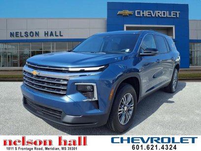 New 2025 Chevrolet Traverse LT w/ LPO, Floor Liner Package