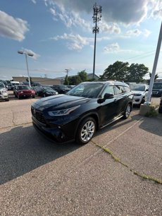 Used 2023 Toyota Highlander Limited