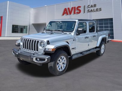 Used 2023 Jeep Gladiator Sport