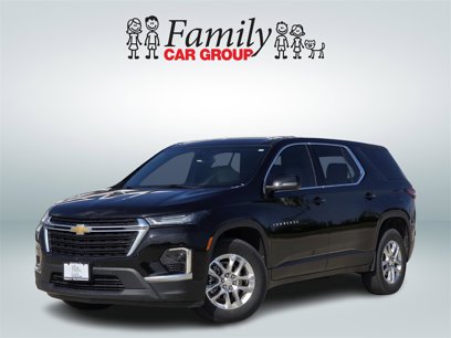Used 2023 Chevrolet Traverse LS