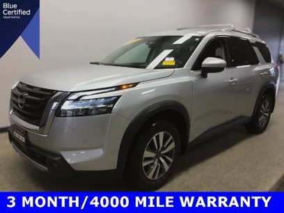 Used 2023 Nissan Pathfinder SL