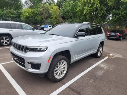 Certified 2021 Jeep Grand Cherokee L Summit w/ Luxury Tech Group V