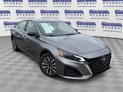 Used 2025 Nissan Altima 2.5 SV