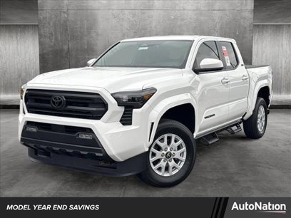 New 2024 Toyota Tacoma SR5