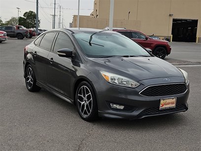 Used 2015 Ford Focus SE w/ SE Ecoboost Package