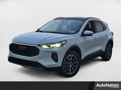 New 2025 Ford Escape SE w/ PHEV Premium Package