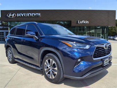 Used 2022 Toyota Highlander XLE