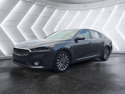 Used 2019 Kia Cadenza Premium