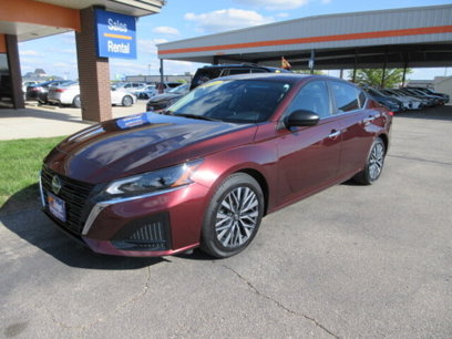 Used 2024 Nissan Altima 2.5 SV