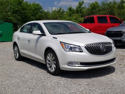 Used 2016 Buick LaCrosse Leather w/ Driver Confidence Package #1