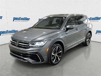 Used 2022 Volkswagen Tiguan SEL R-Line