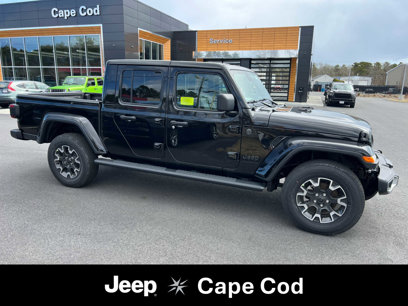 New 2025 Jeep Gladiator Sport w/ Premium Package