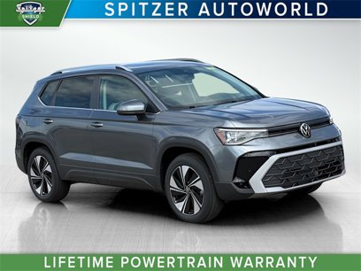 New 2025 Volkswagen Taos SE