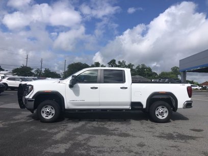 Used 2023 GMC Sierra 2500 Pro w/ Convenience Package