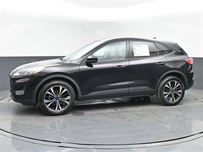 Used 2022 Ford Escape SE w/ SE Sport Appearance Package