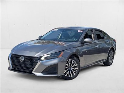 Used 2023 Nissan Altima 2.5 SV