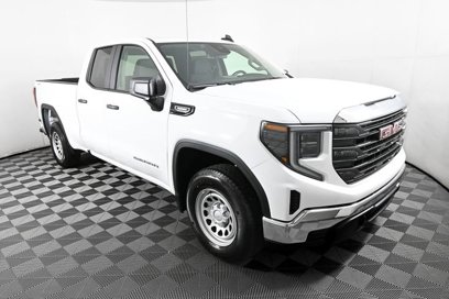 New 2025 GMC Sierra 1500 Pro w/ Pro Value Package