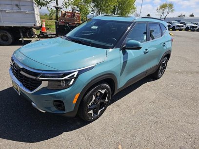 New 2025 Kia Seltos EX